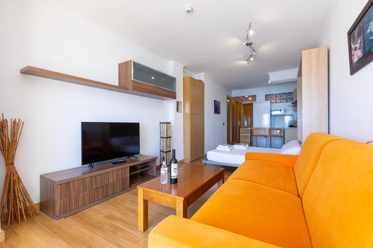 Apartamento El Velero Primera Linea Playa Apartment ตอร์เรโมลิโนส ภายนอก รูปภาพ